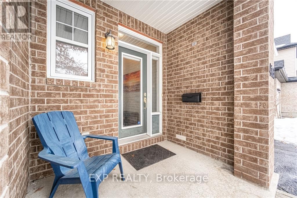 4163 Kelly Farm Drive photo 2