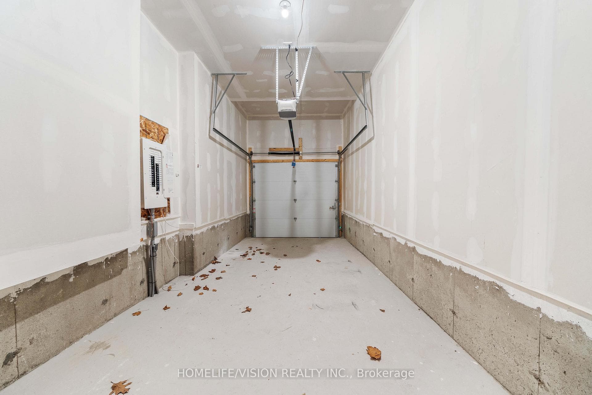 151 Gateland Drive photo 26
