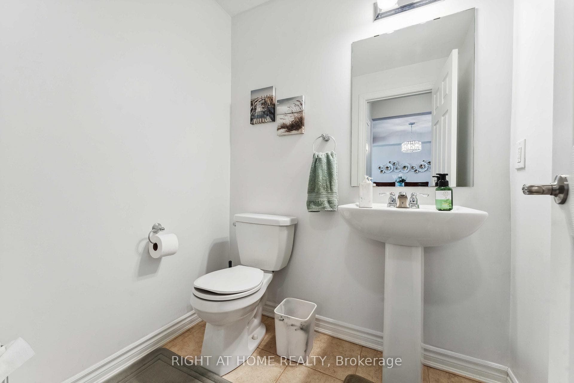 123 LANCELEAF Way photo 17