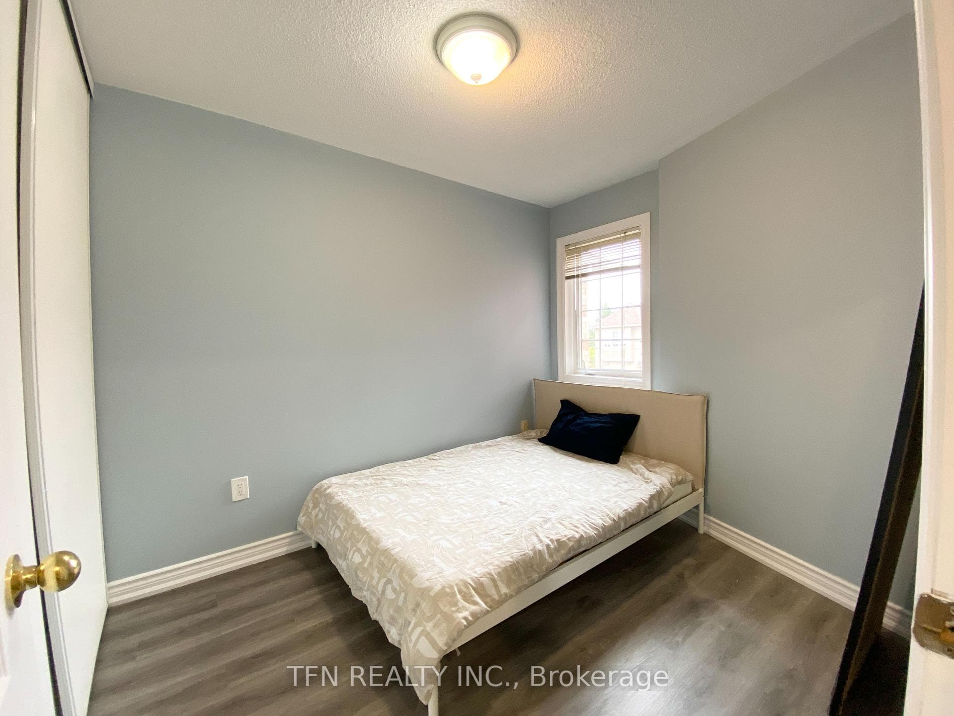 3020 Cedarglen Gate Unit 42 photo 24