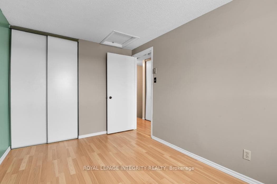 1312 Alness Court photo 18