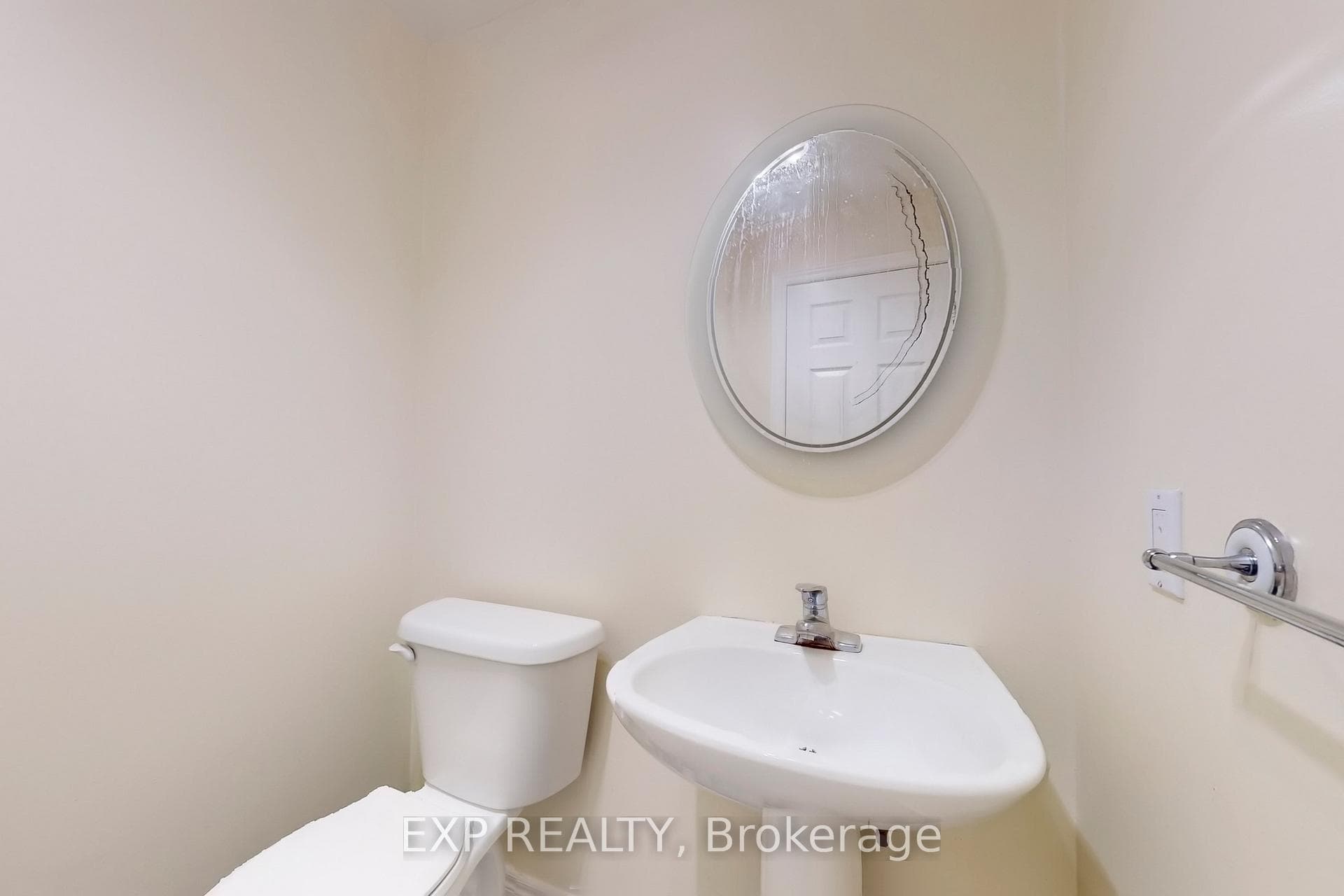 384 Aylesworth Avenue photo 16