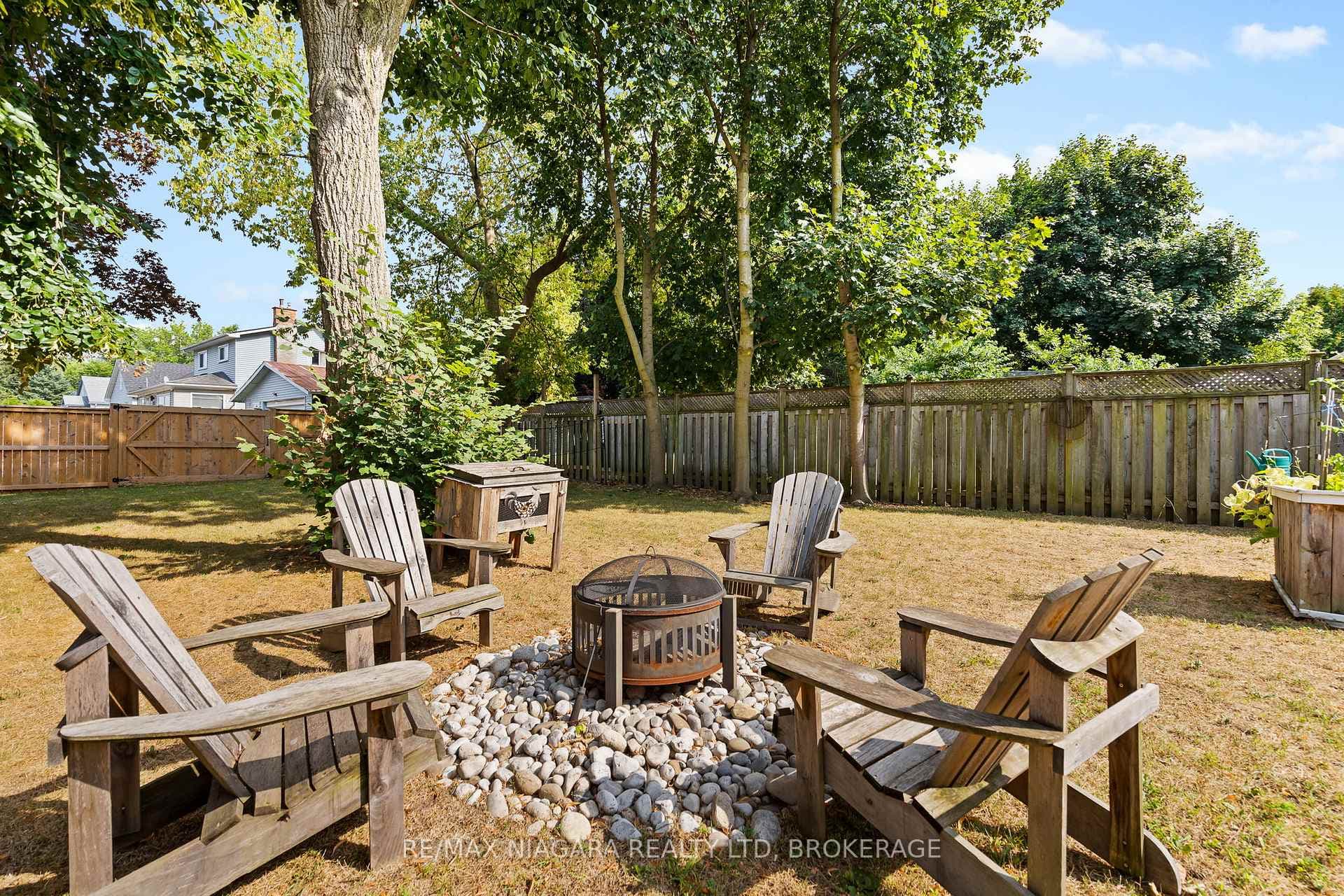 5690 HIGHLAND Avenue photo 28
