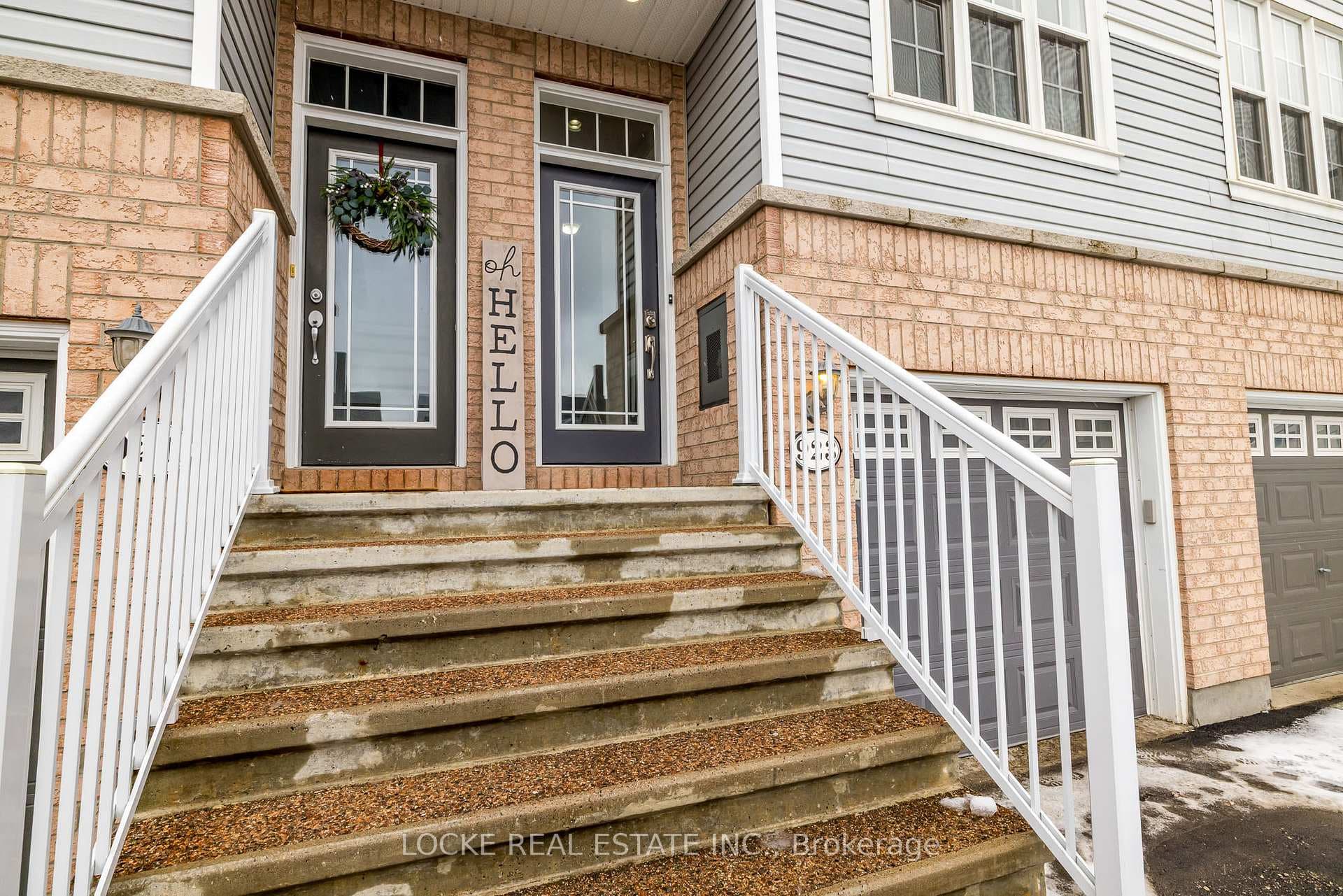 923 Eastboro Avenue photo 2
