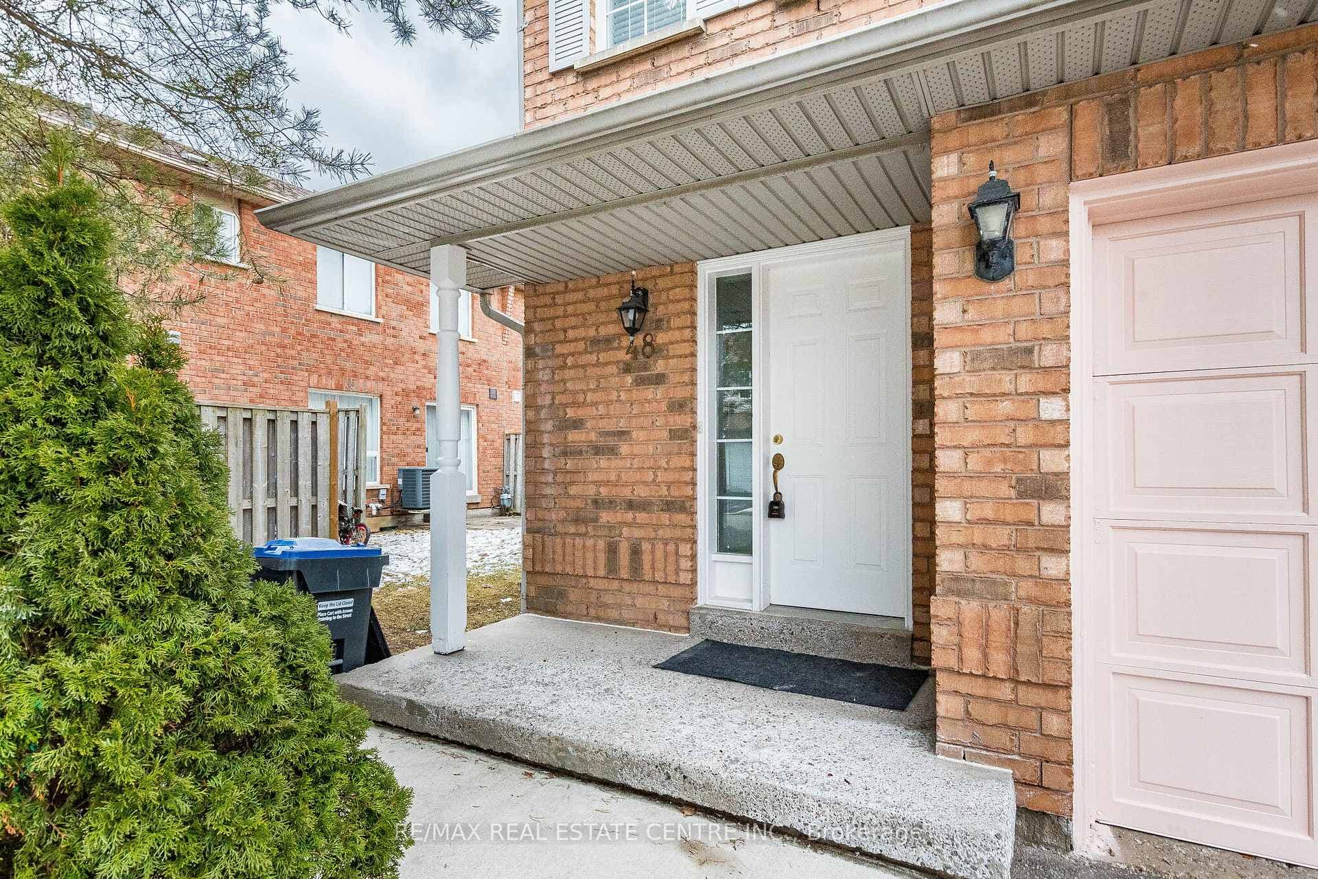10 Cherrytree Drive Unit 48 photo 4