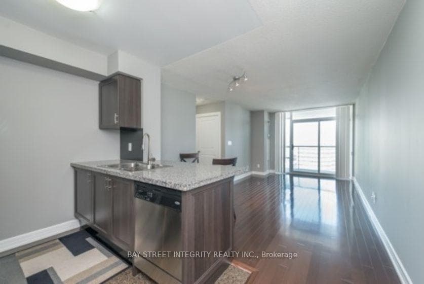 16 Harrison Garden Boulevard Unit 2101 photo 3