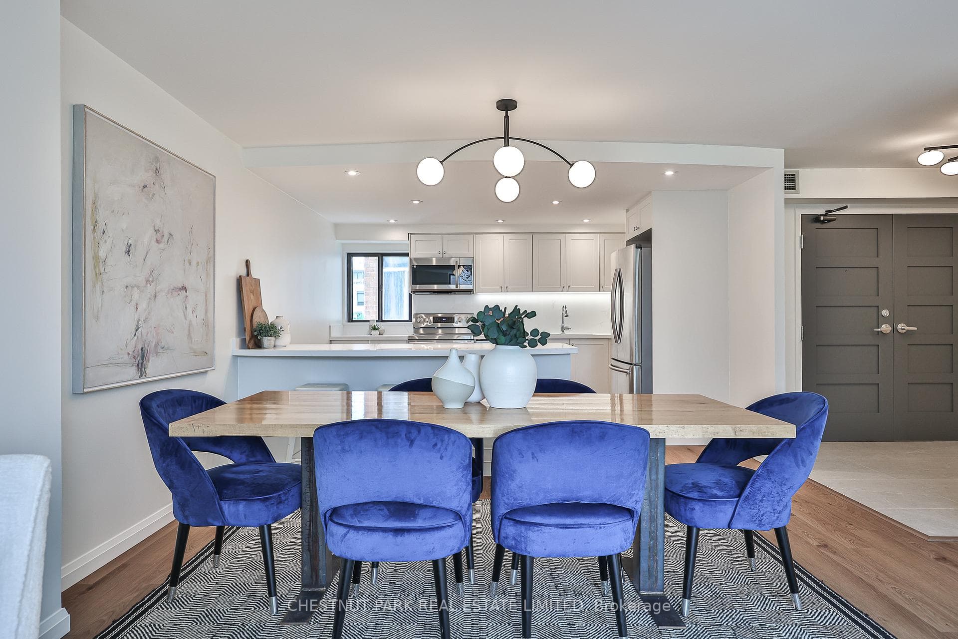 188 Spadina Avenue Unit 301 photo 11