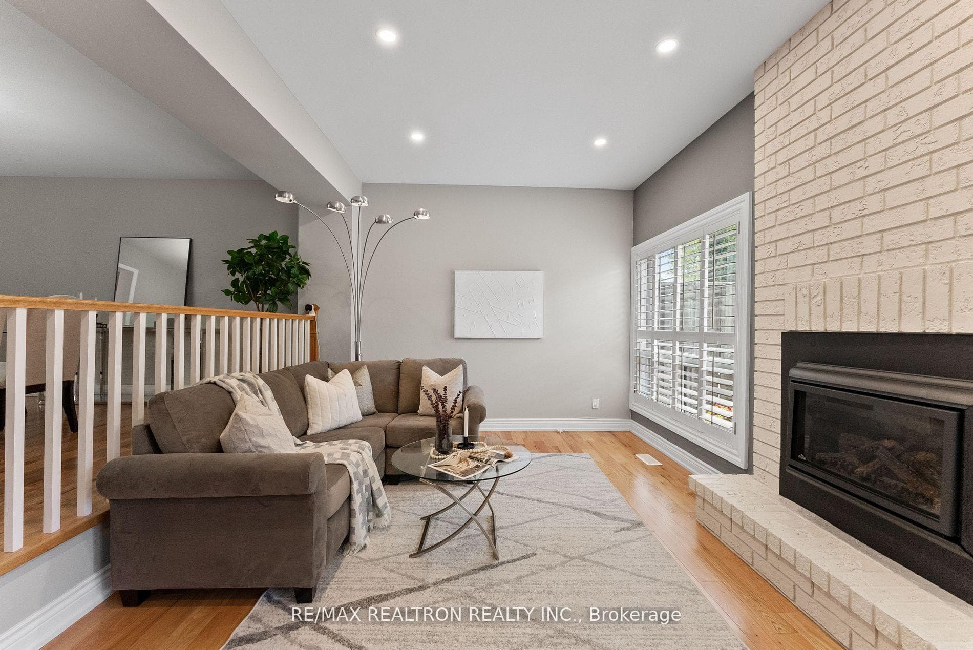 316 Torresdale Avenue photo 10
