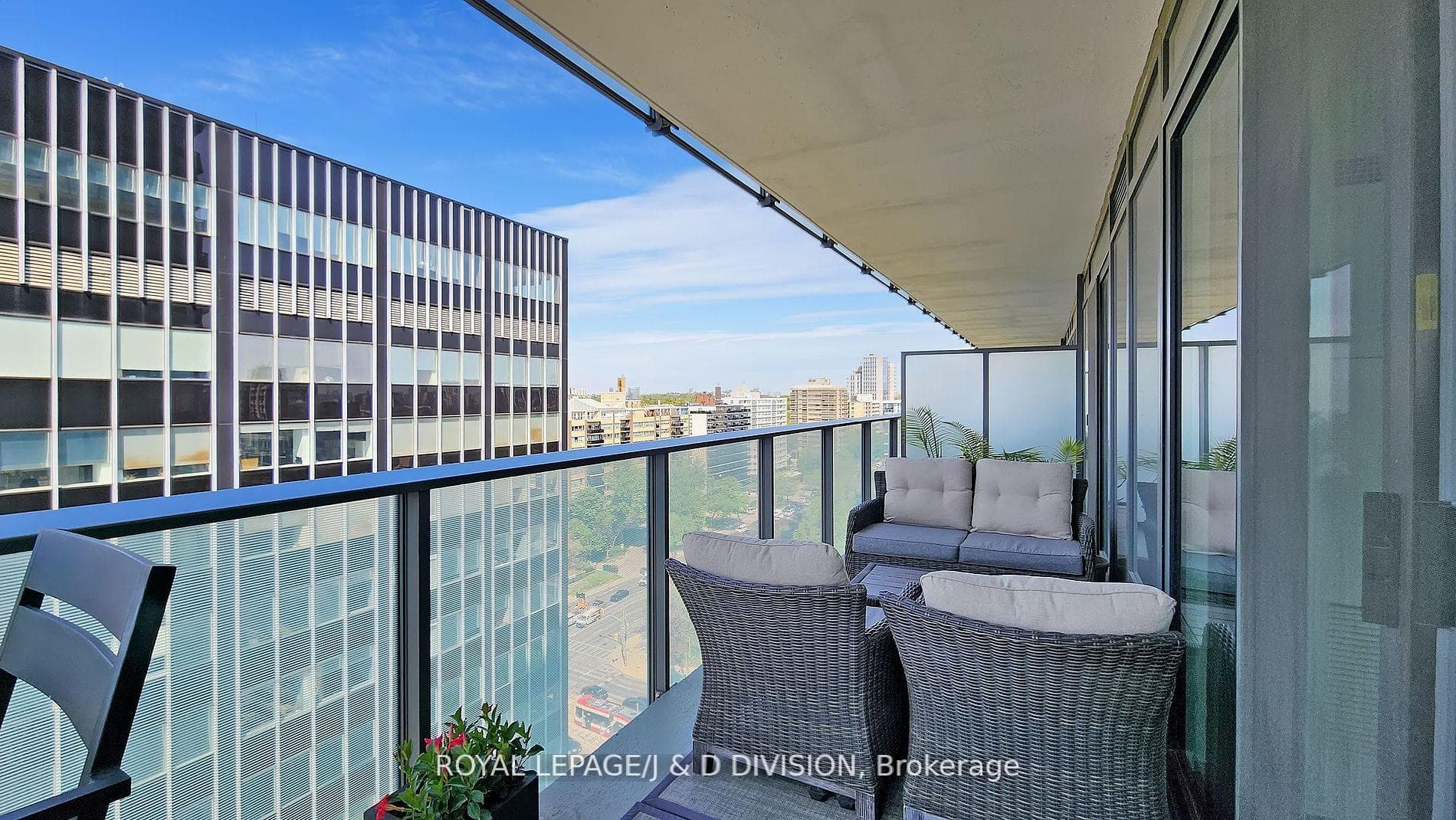 99 Foxbar Road Unit 1602 photo 13