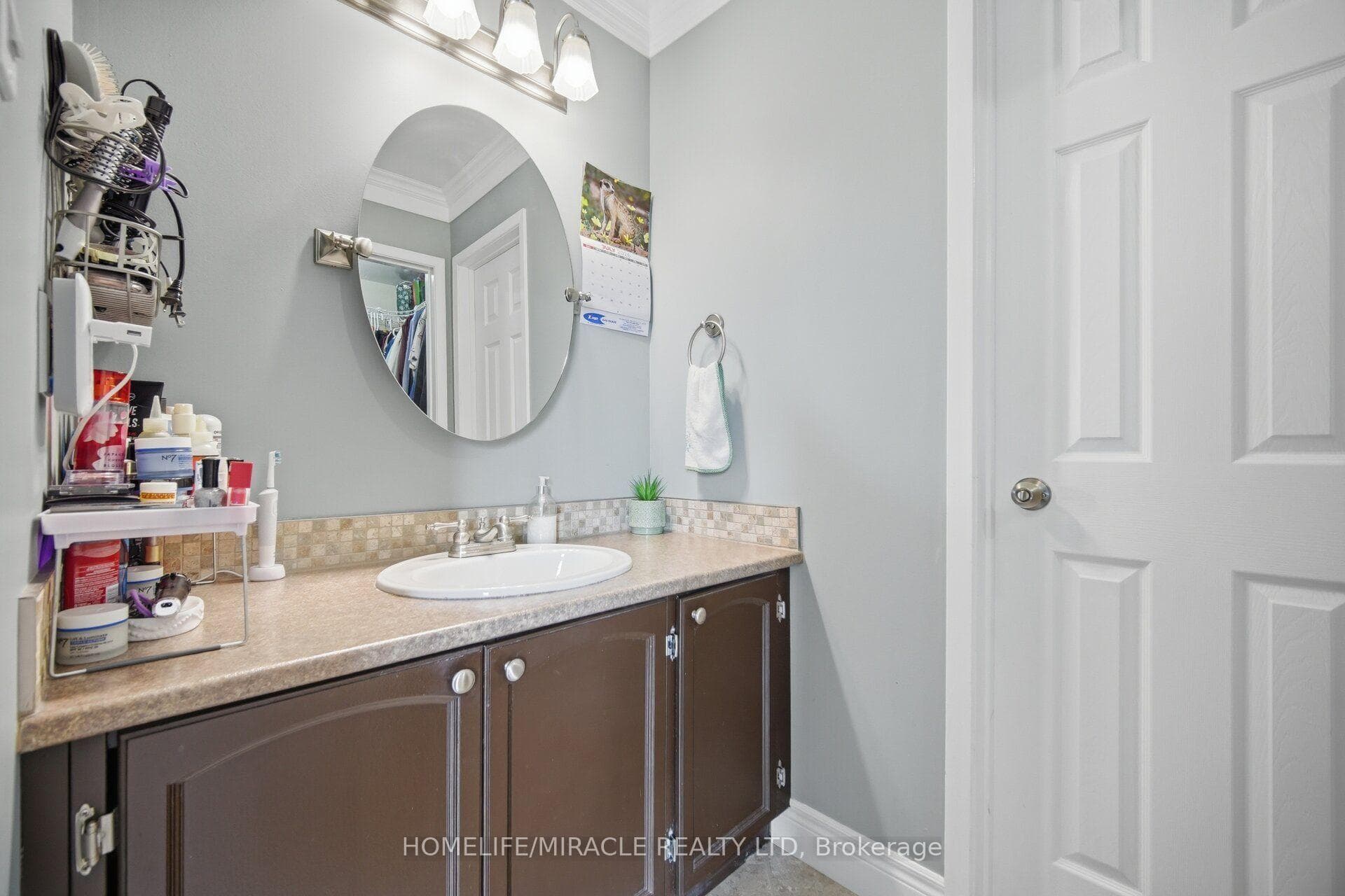 113 Fanshawe Drive photo 24