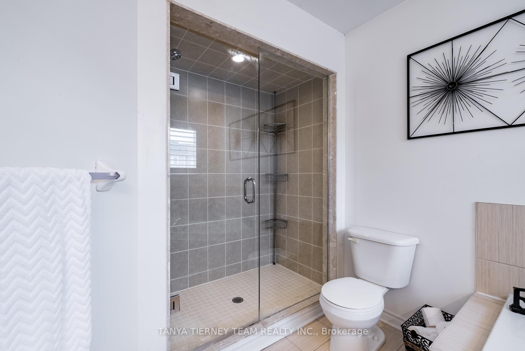 22 Chiswick Avenue photo 22