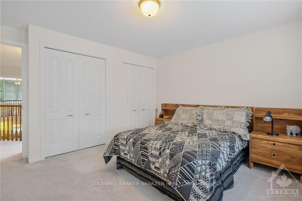 1679 AUTUMN RIDGE Drive photo 23