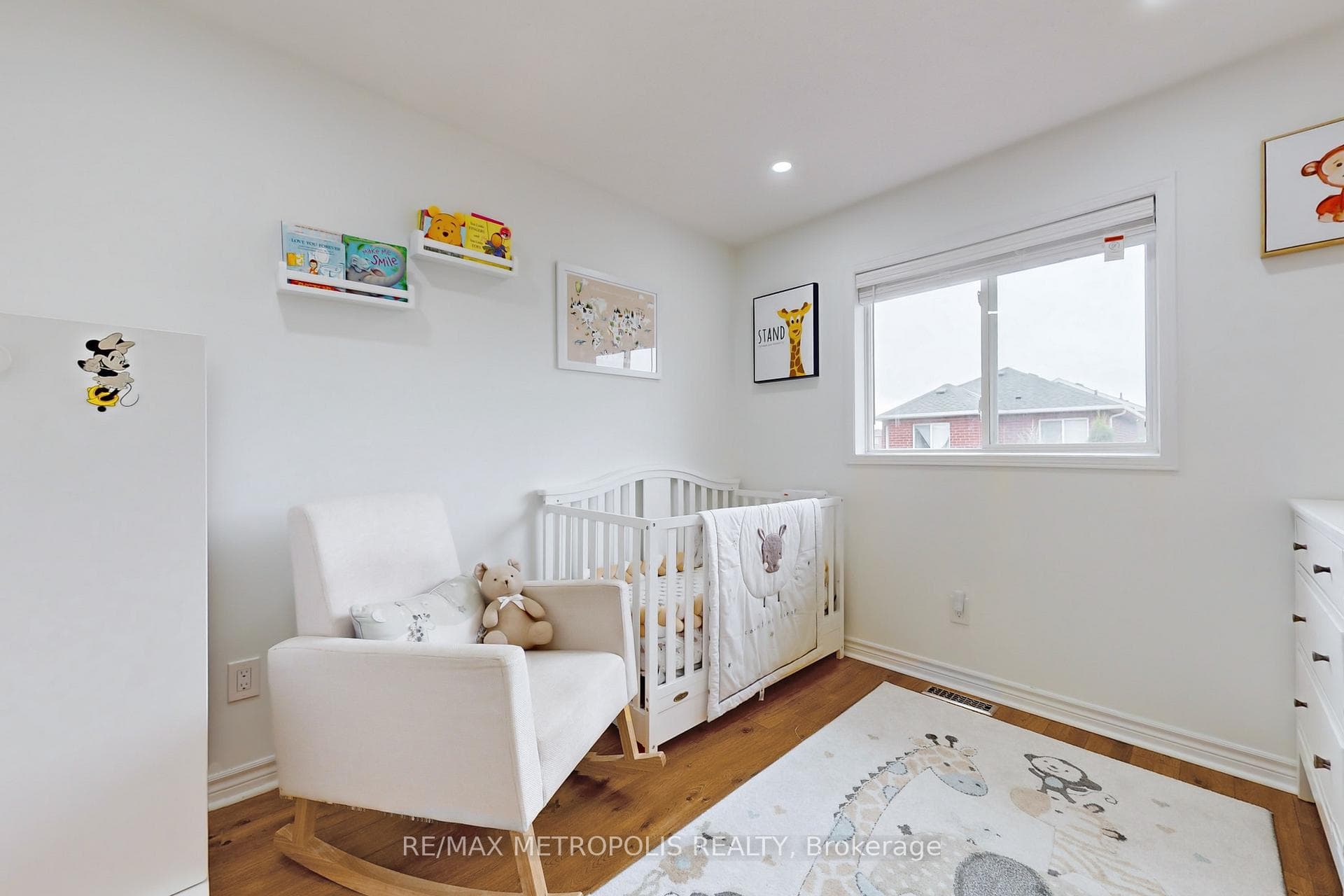 14 Piazza Crescent photo 18
