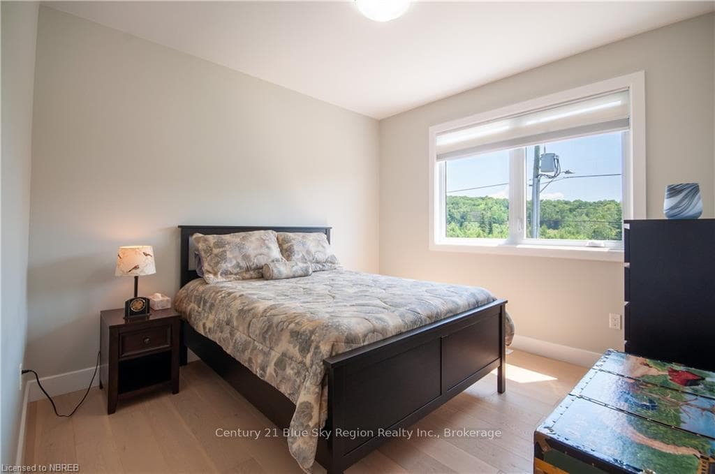 340 GOLF CLUB Road photo 20