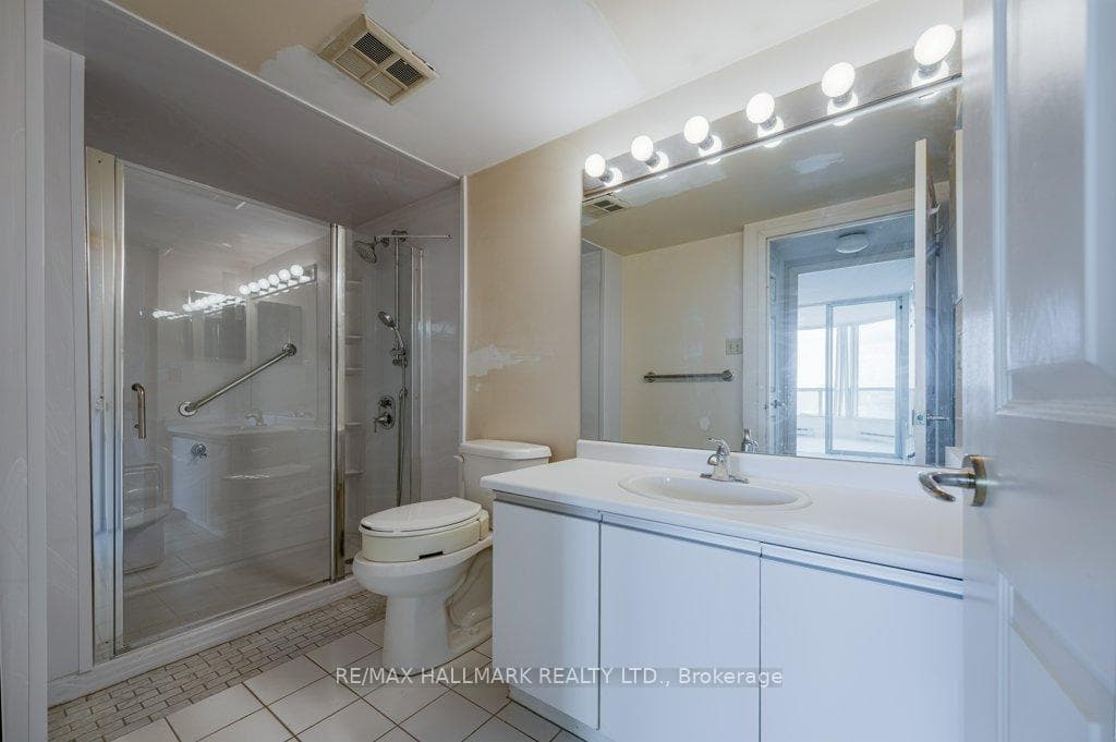 4725 Sheppard Avenue Unit 1717 photo 11