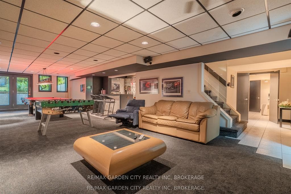 86 Tremont Drive photo 22