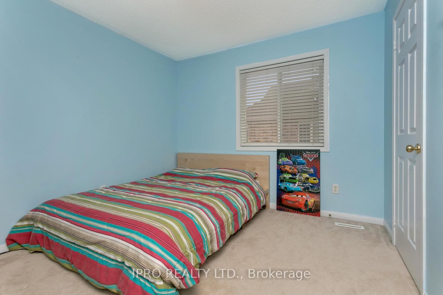 6210 Miriam Way photo 11