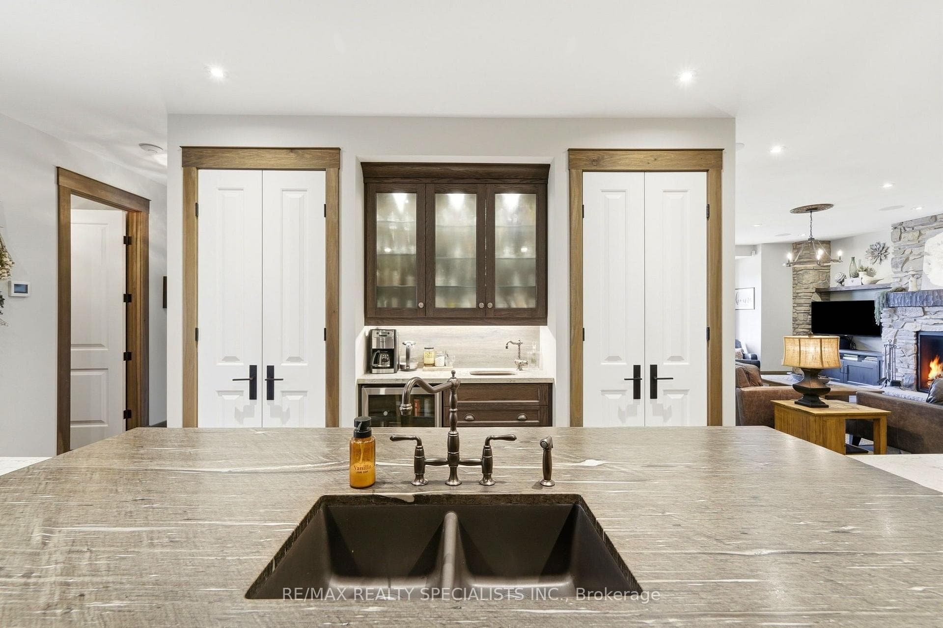 3713 Nineteenth Street photo 13