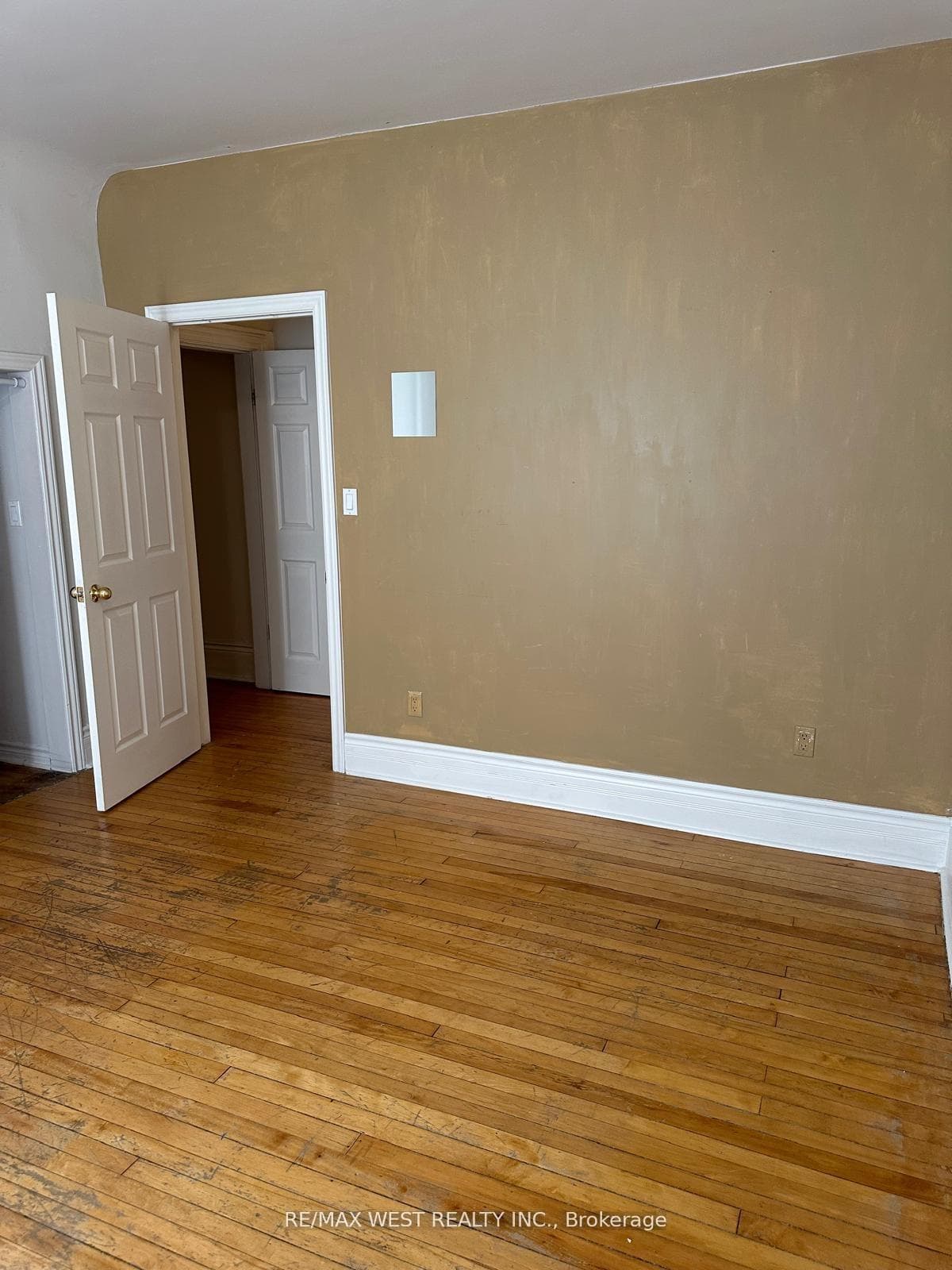 563 Ossington Avenue Unit Main photo 20