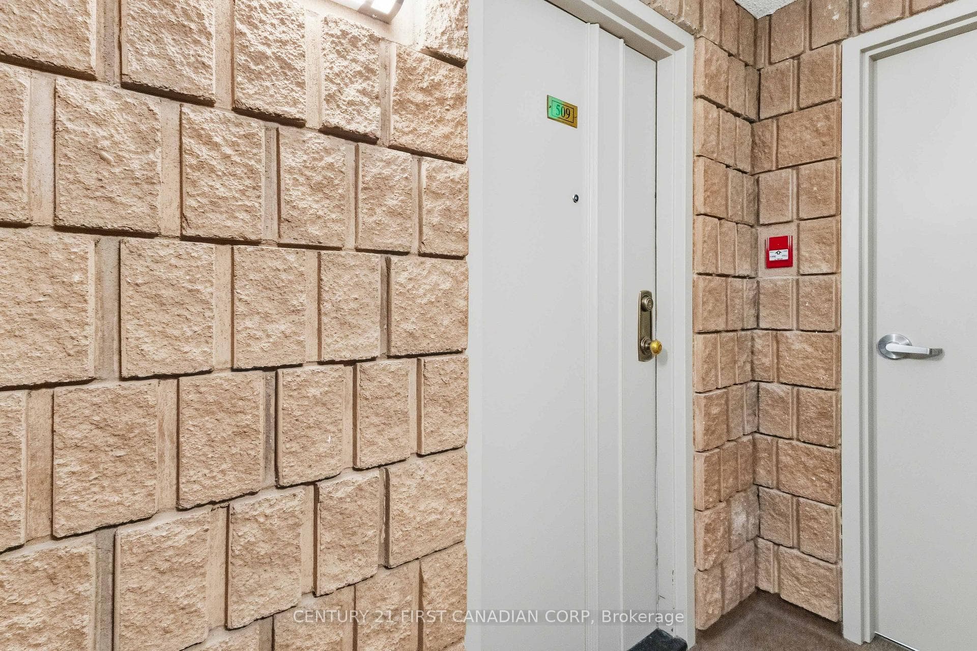 600 Grenfell Drive Unit 509 photo 6