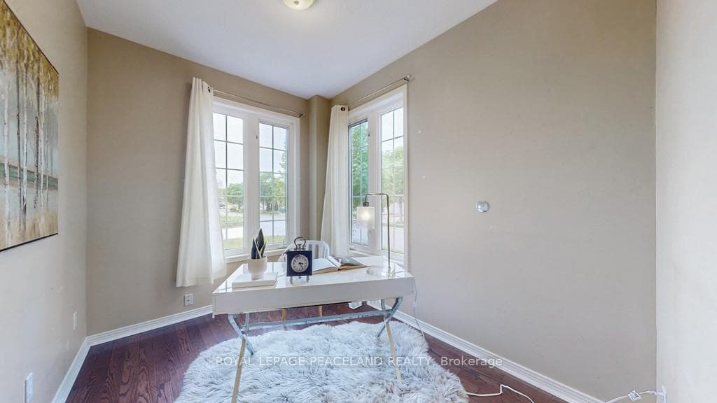 111 Joseph Glover Avenue photo 16