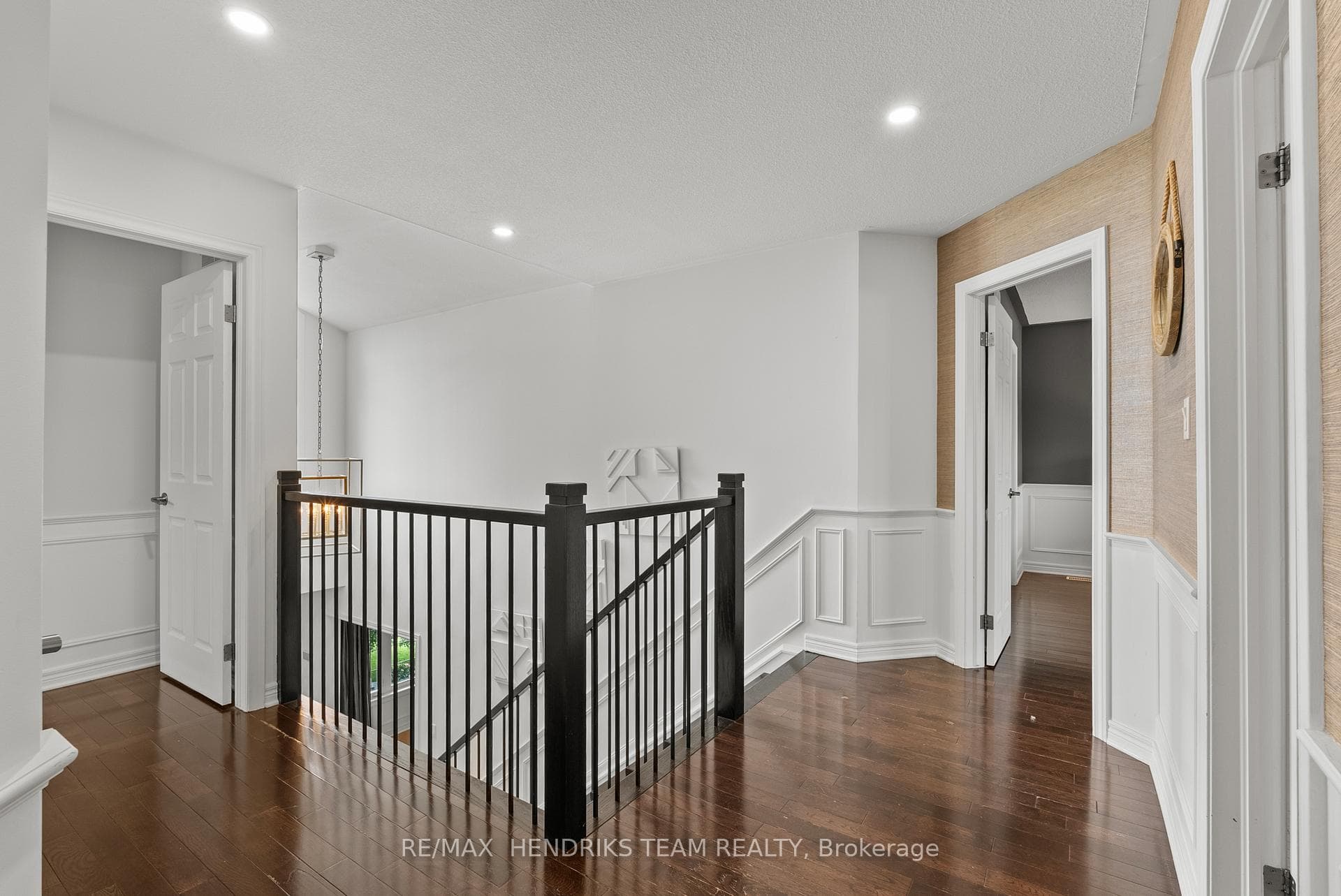 8087 Beaver Glen Drive photo 21
