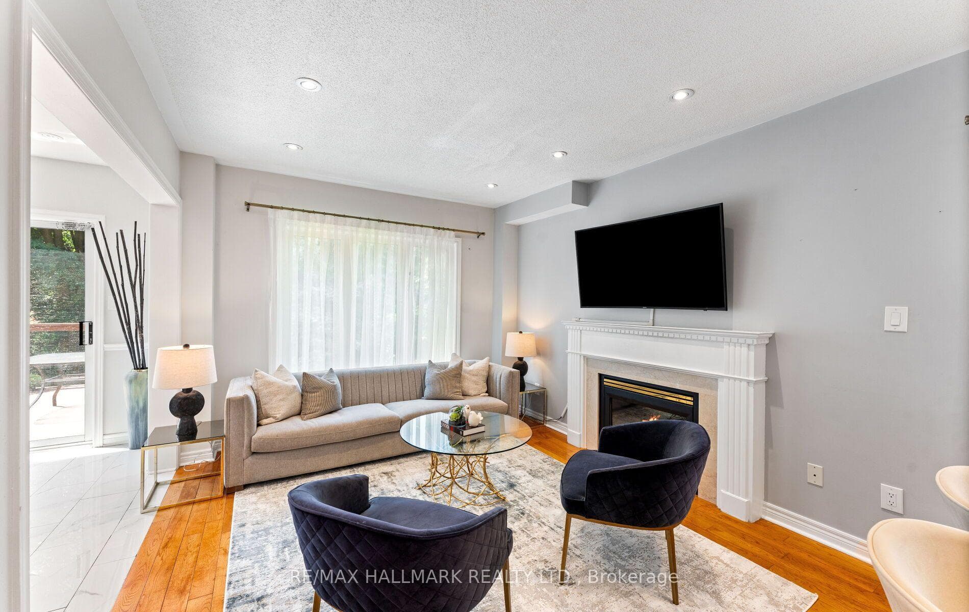 17 Rushingbrook Drive photo 12