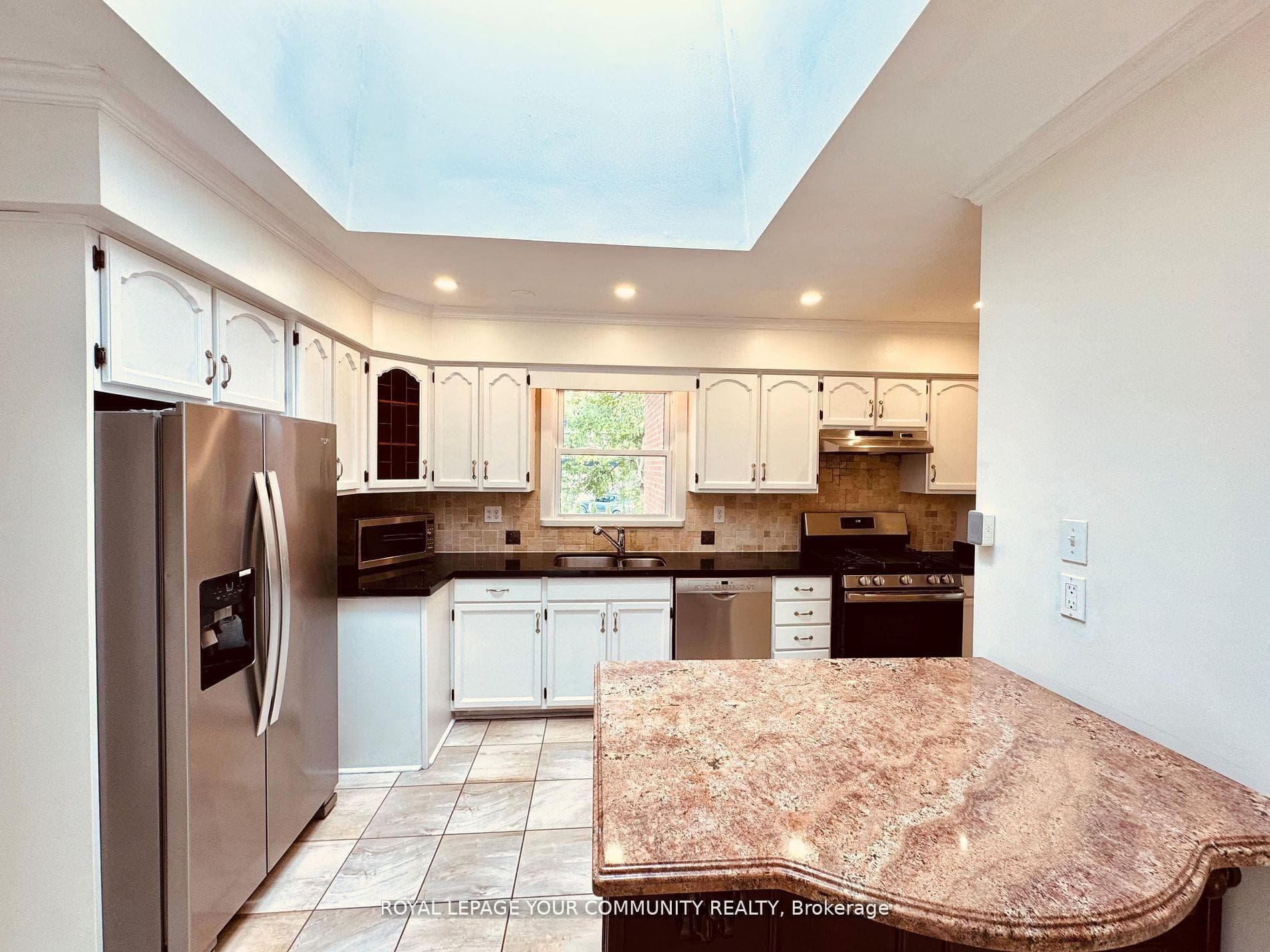68 Fenn Avenue photo 8