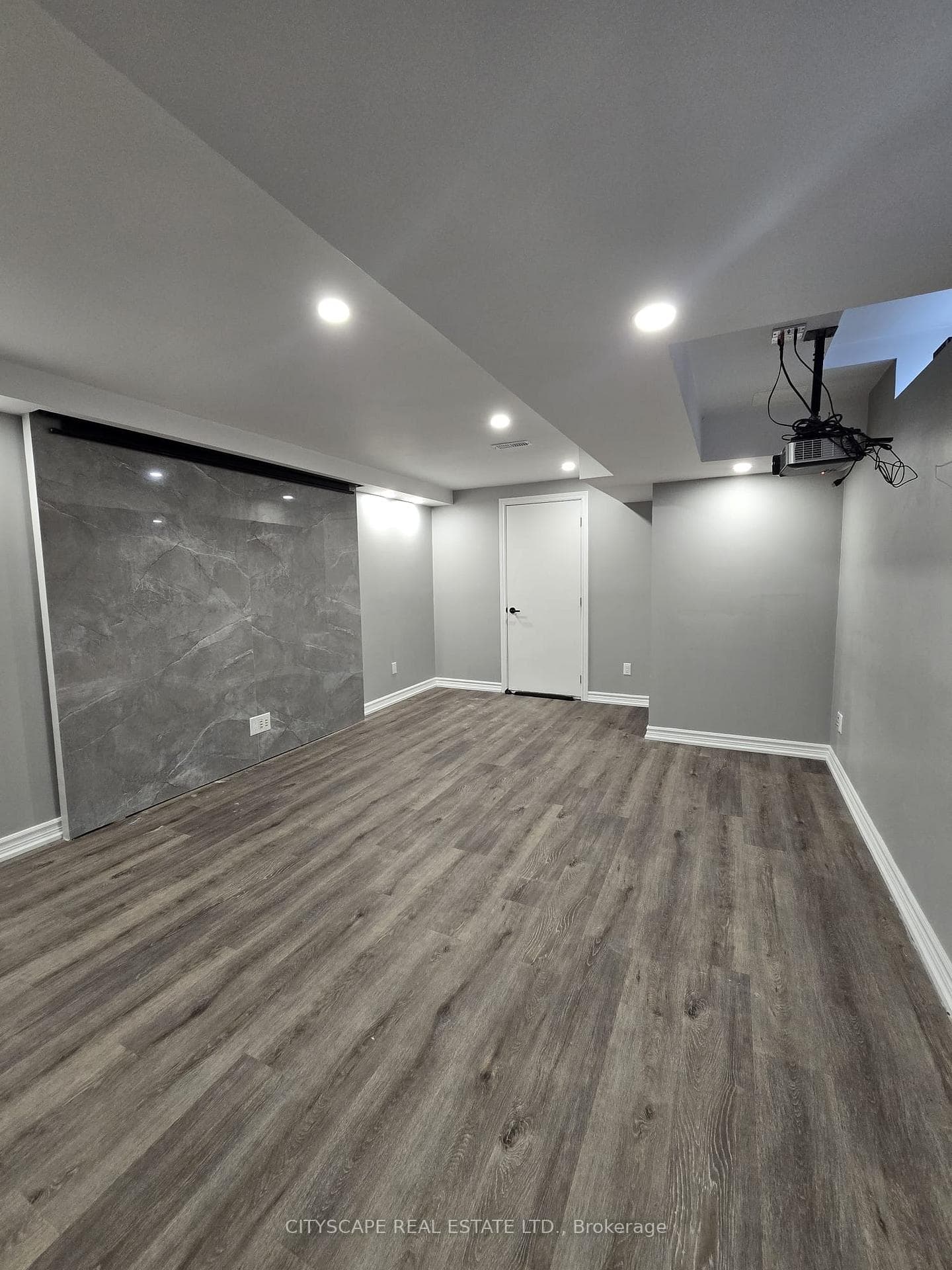 63 Waite Crescent photo 6
