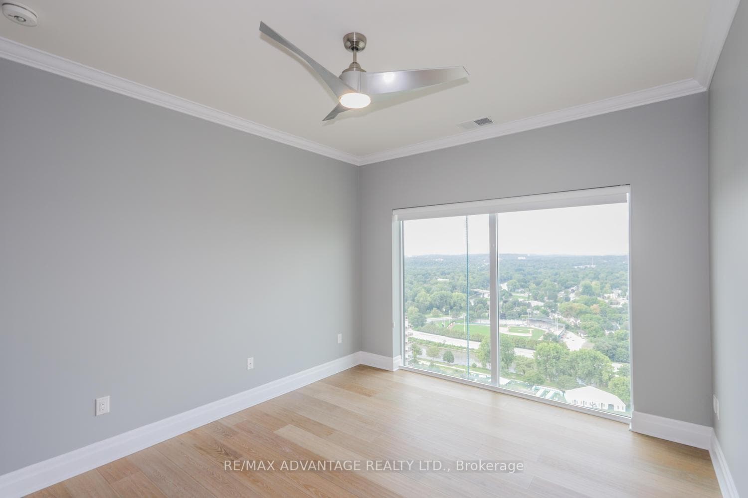 505 Talbot Street Unit 2701 photo 15
