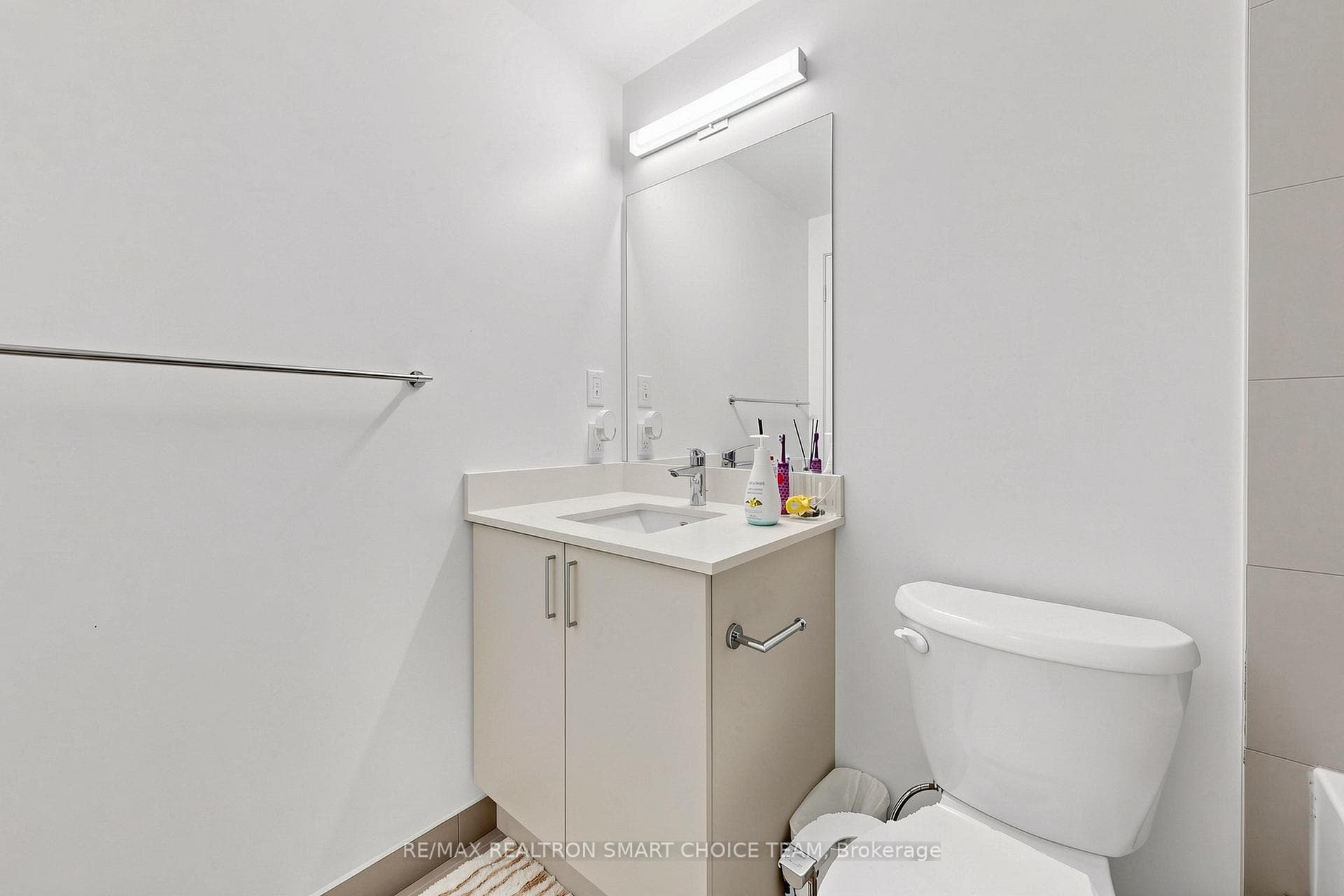 1005 Dundas Street Unit 364 photo 26