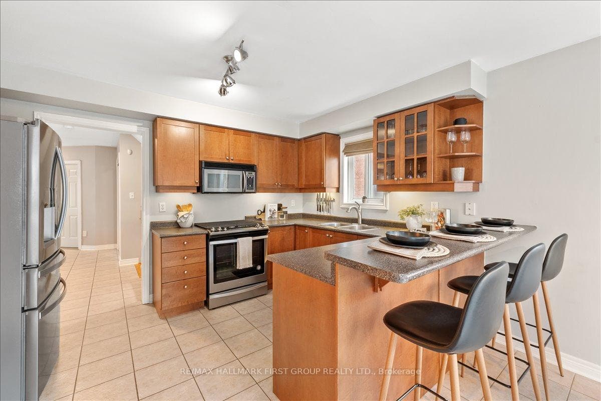 63 Bridgid Drive photo 8