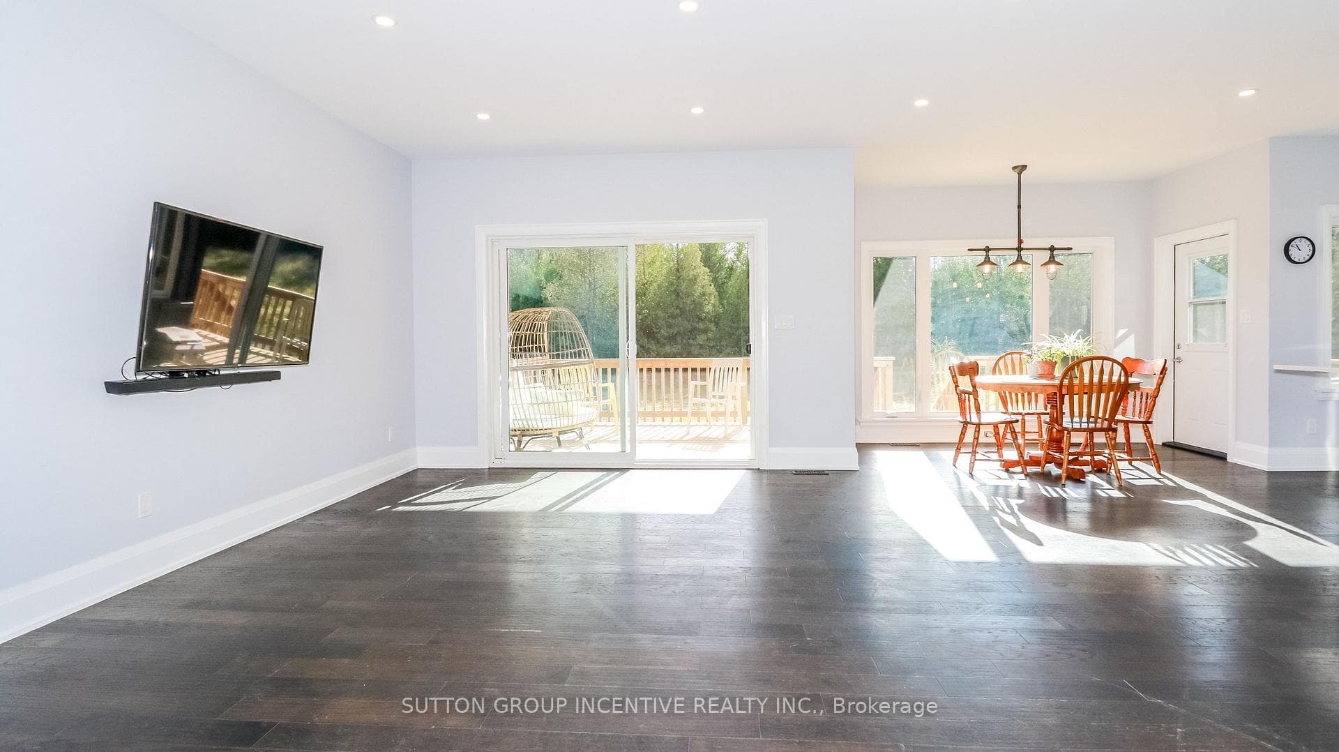 2231 Foxmead Road photo 10