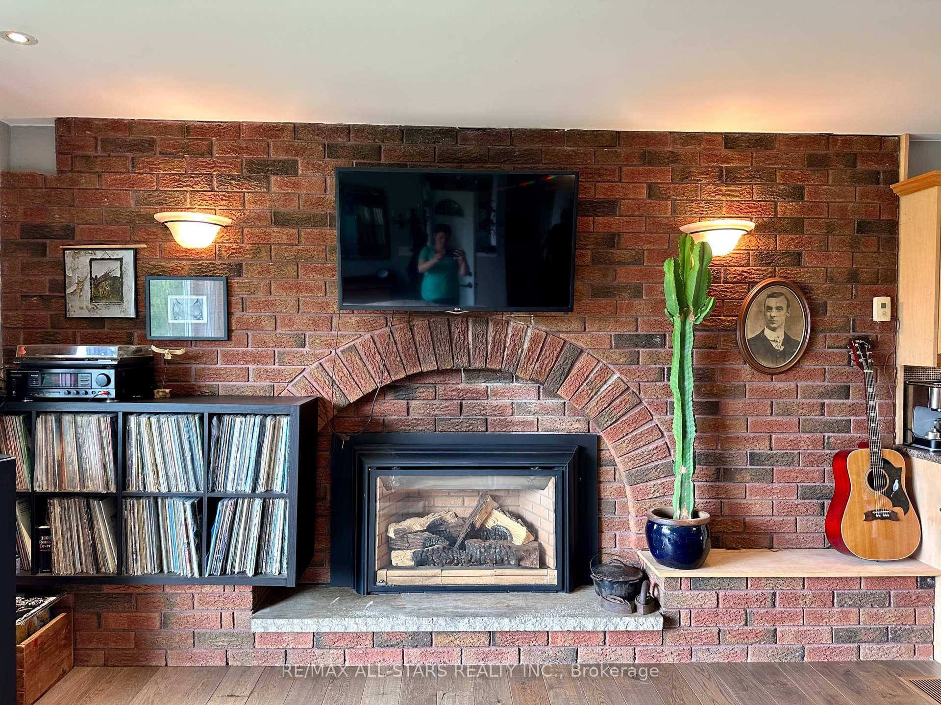 29 Totten Drive photo 12
