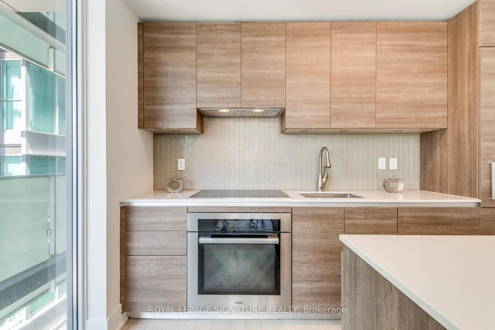 200 Bloor Street Unit 401 photo 13