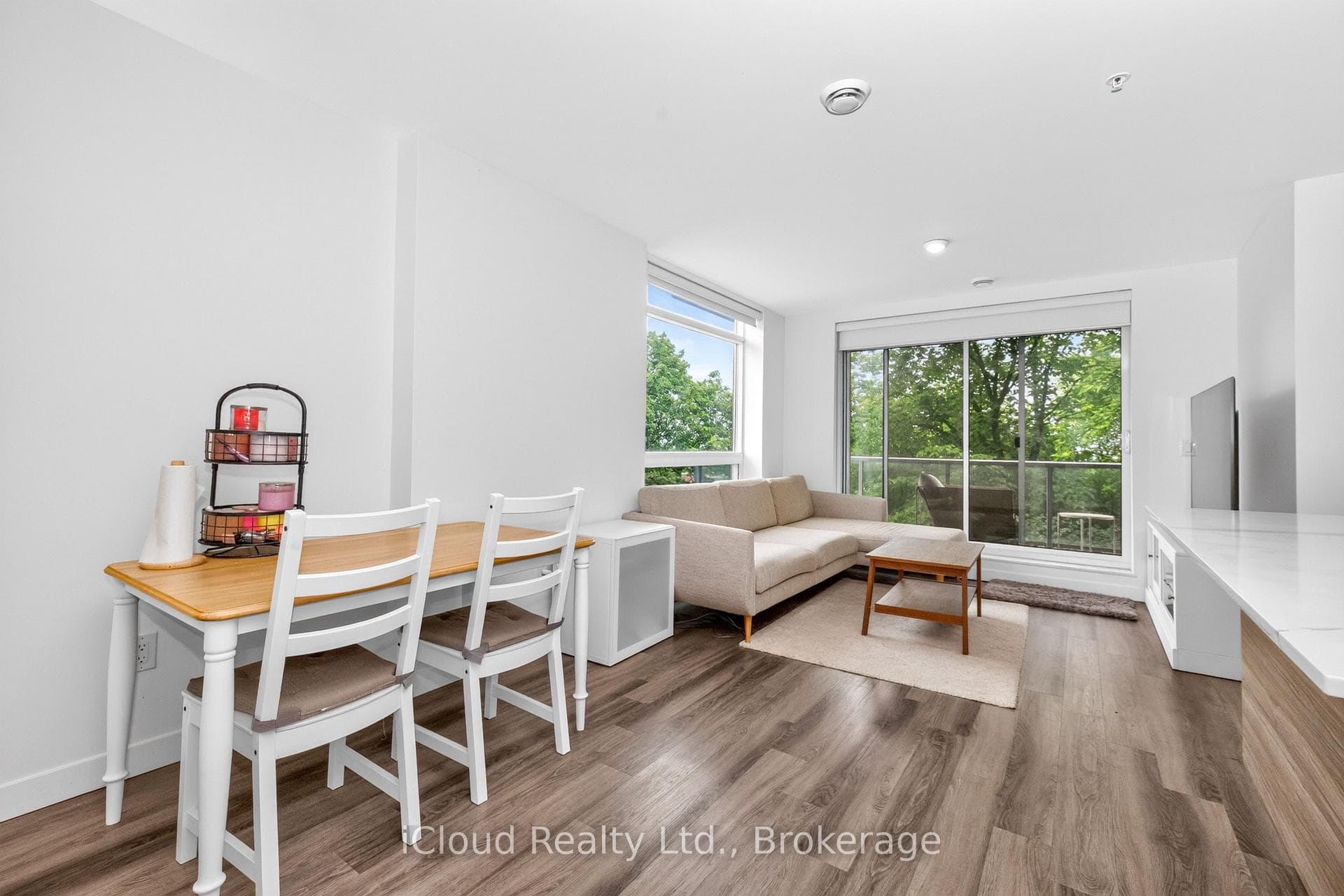 479 Charlton Avenue Unit 307 photo 13