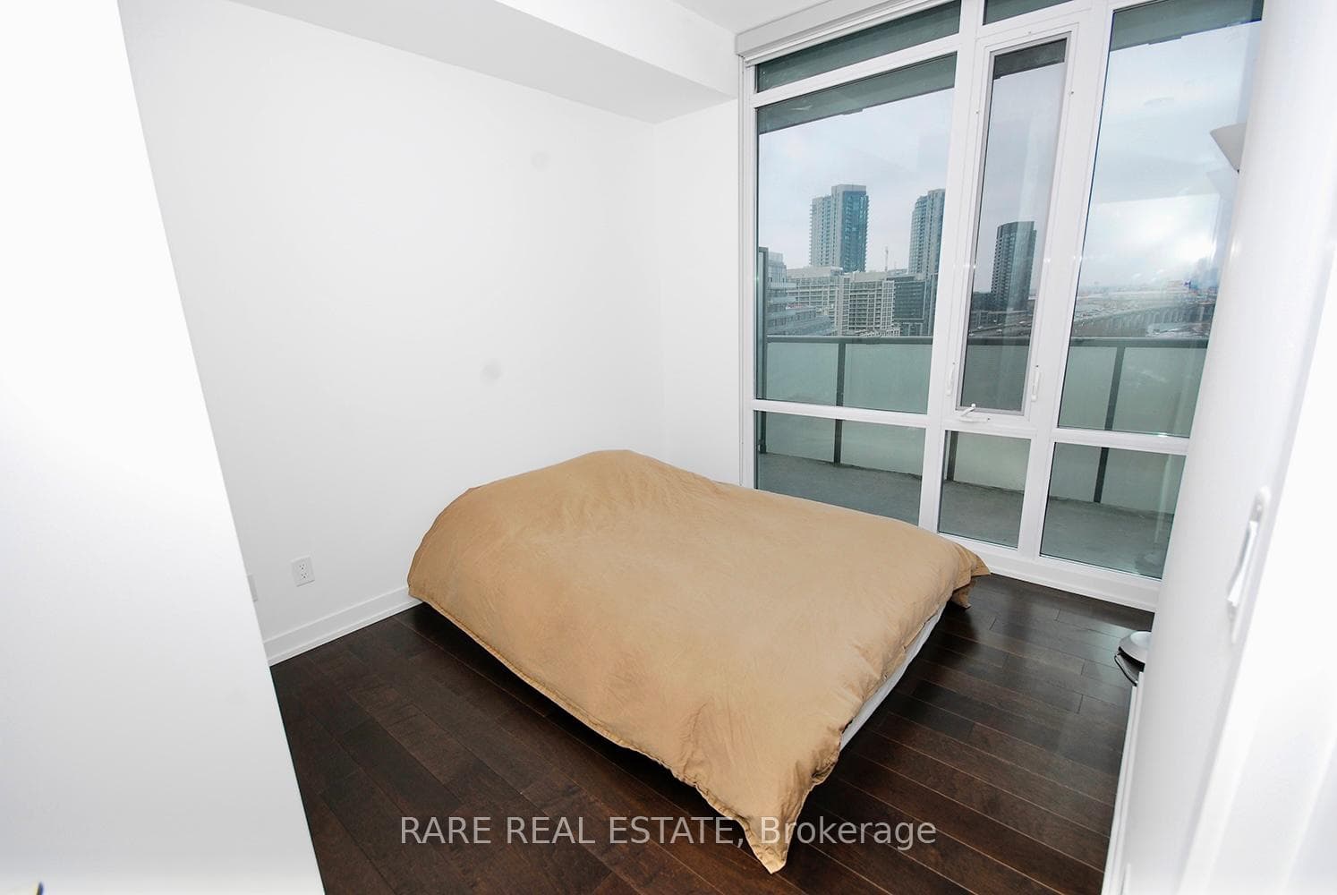 170 Fort York Boulevard Unit 1101 photo 7