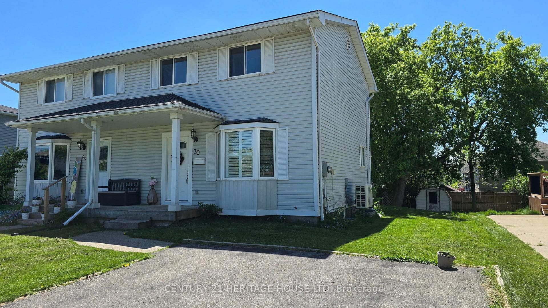 70 Catherine Street photo 4