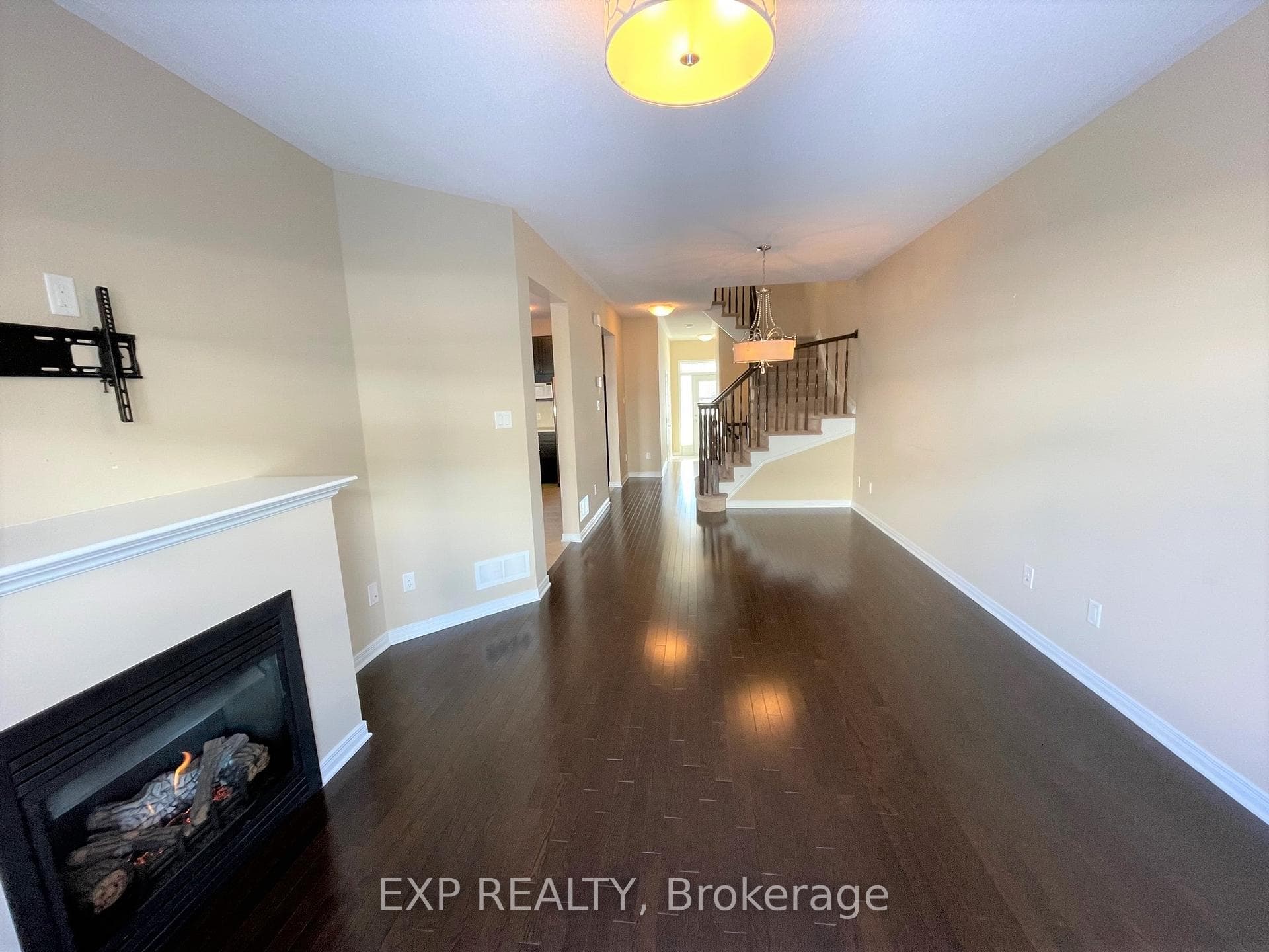 752 Oakglade Avenue photo 7