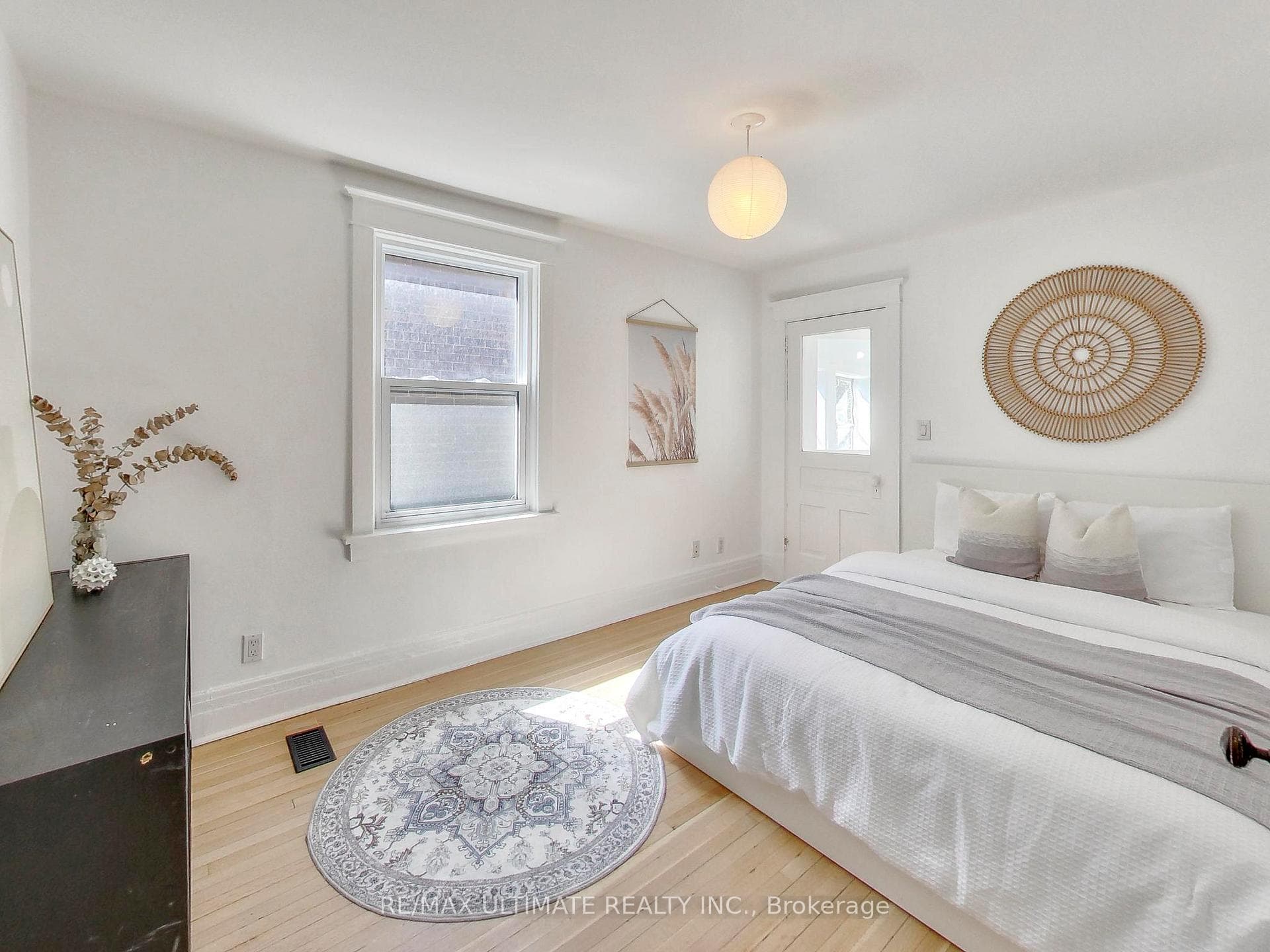 24 Pauline Avenue photo 26