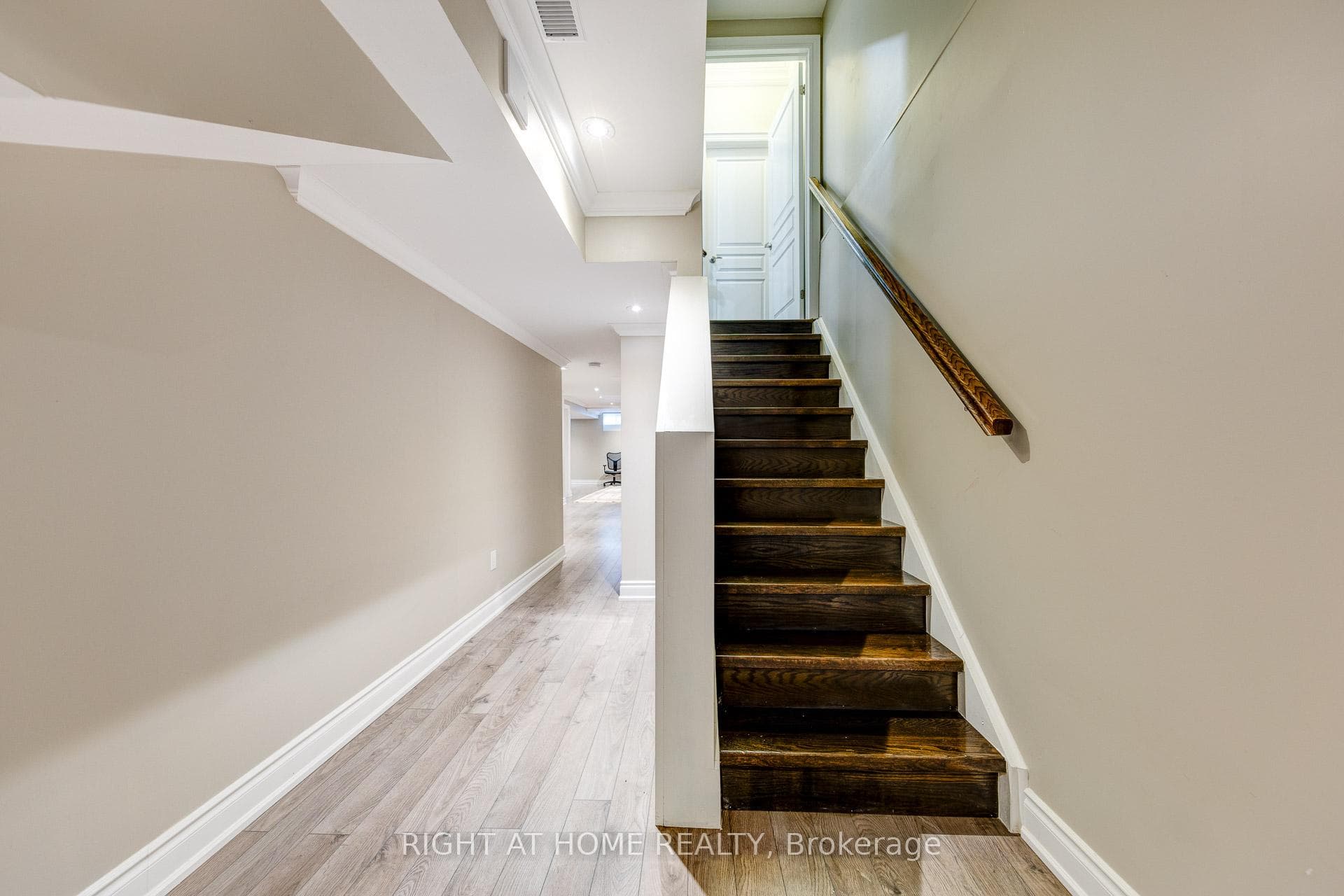 31 Goldthread Terrace photo 29