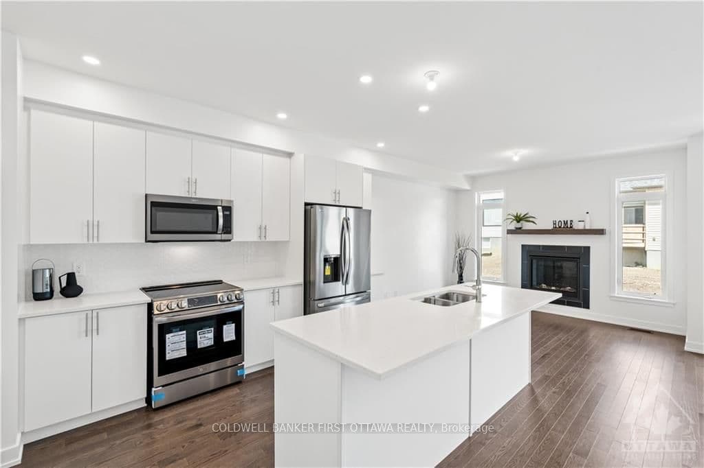 661 RATHBURN Lane photo 12