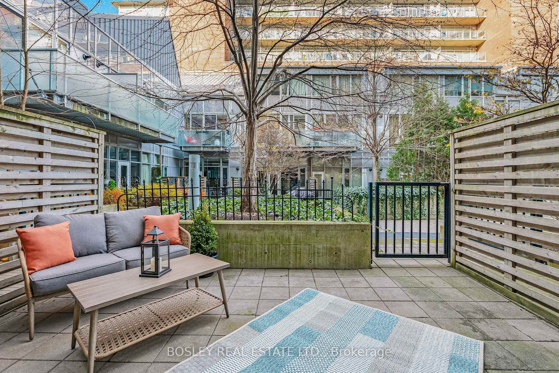 201 Carlaw Avenue Unit 146 photo 25
