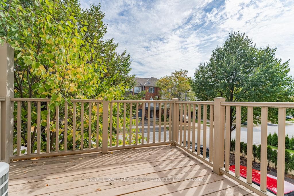 3035 Dewridge Avenue photo 24
