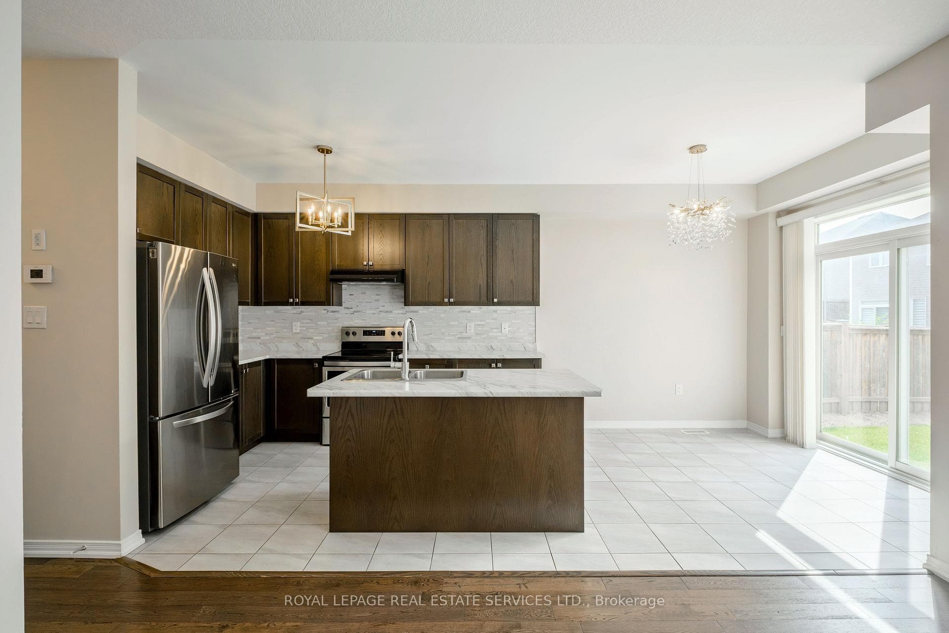 152 Munro Circle photo 16