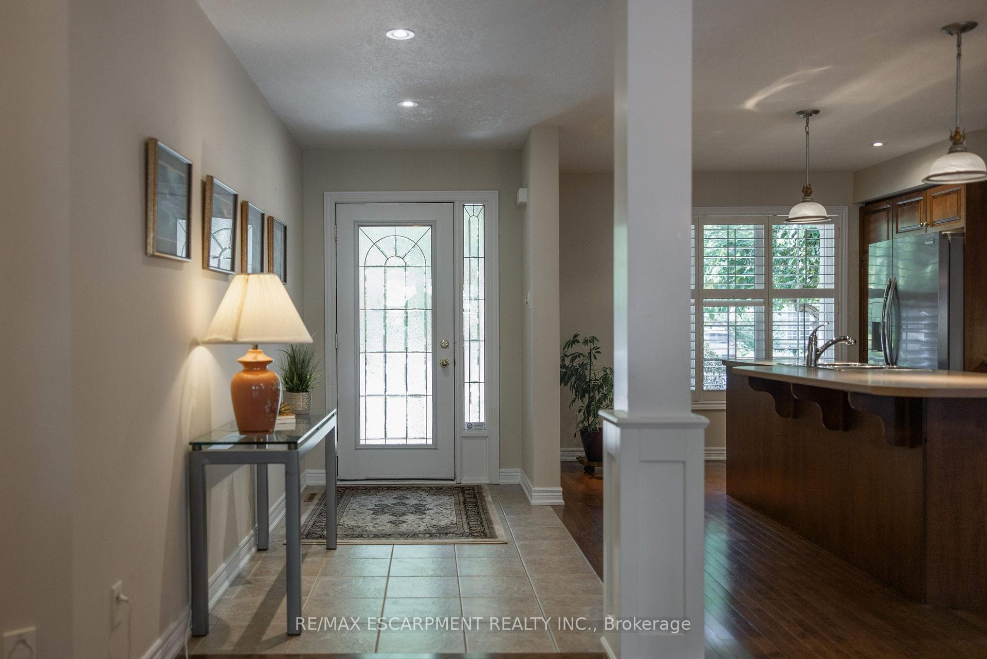 624 Sandcherry Drive photo 3