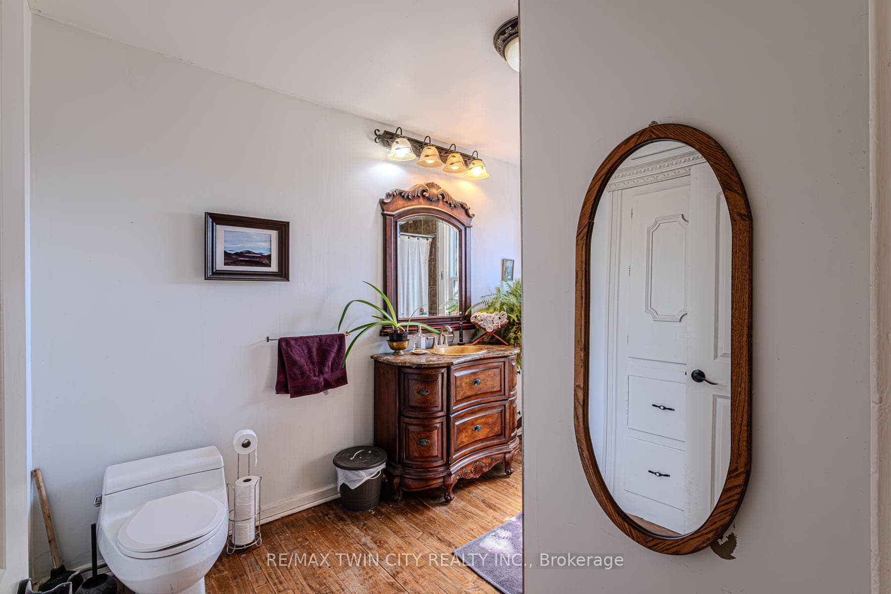 45 Argyle Crescent photo 20