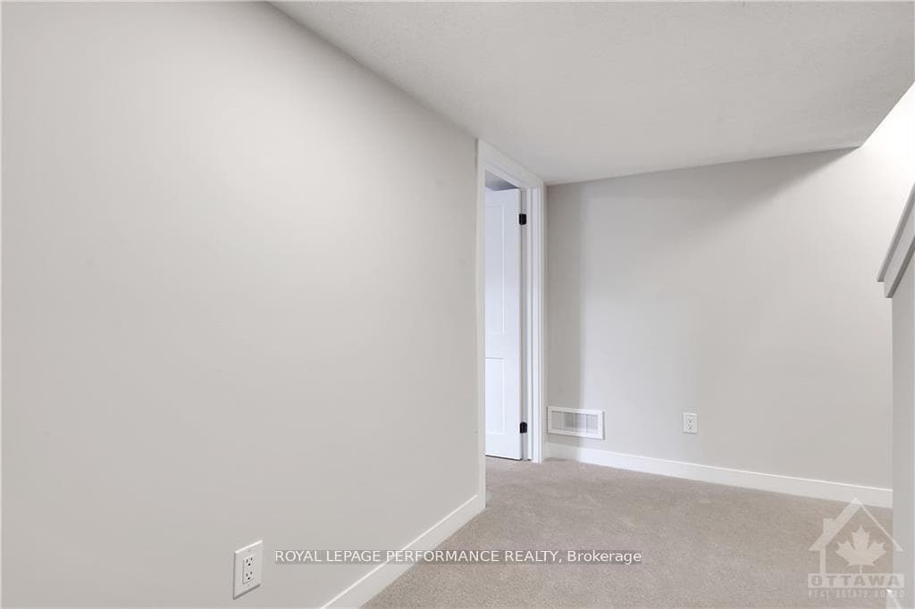 310 FALSETTO Street photo 27