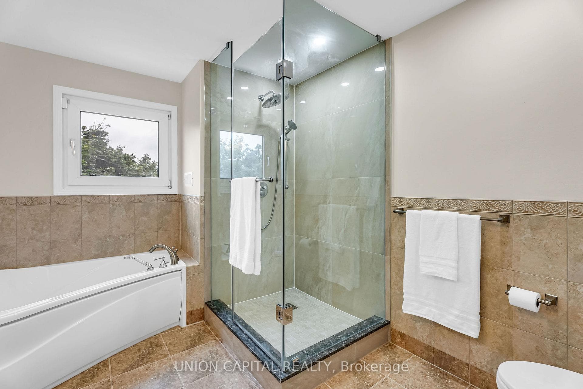 20 Carnforth Drive photo 26