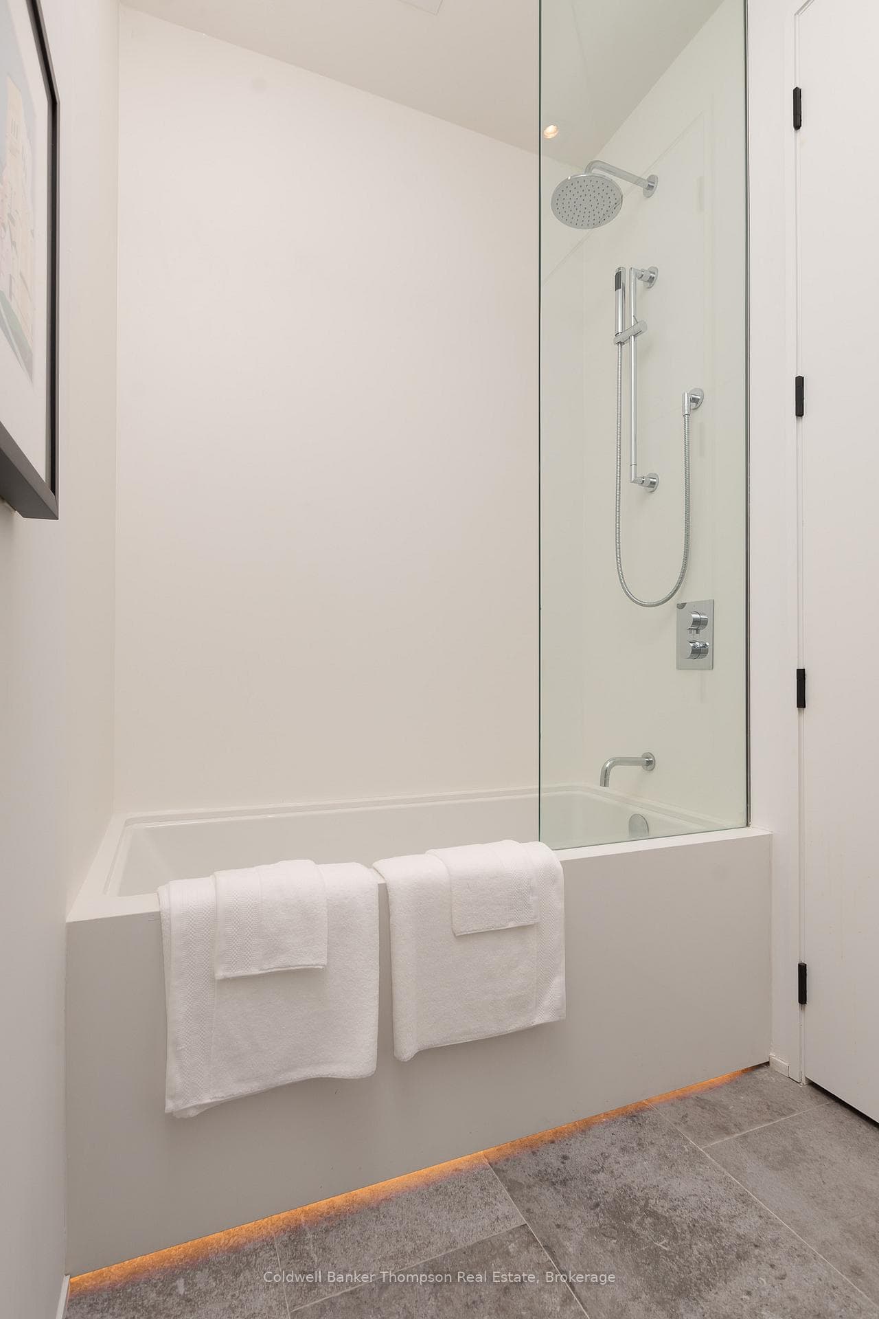 Guest Bedroom #1 Ensuite